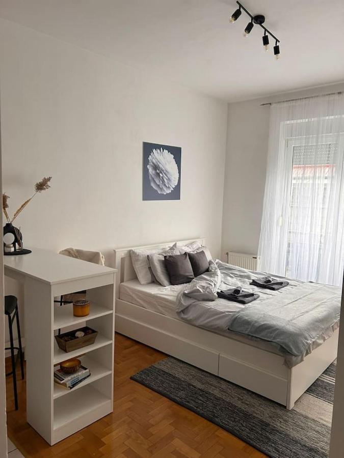 S11 Apartment โนวีซาด ภายนอก รูปภาพ