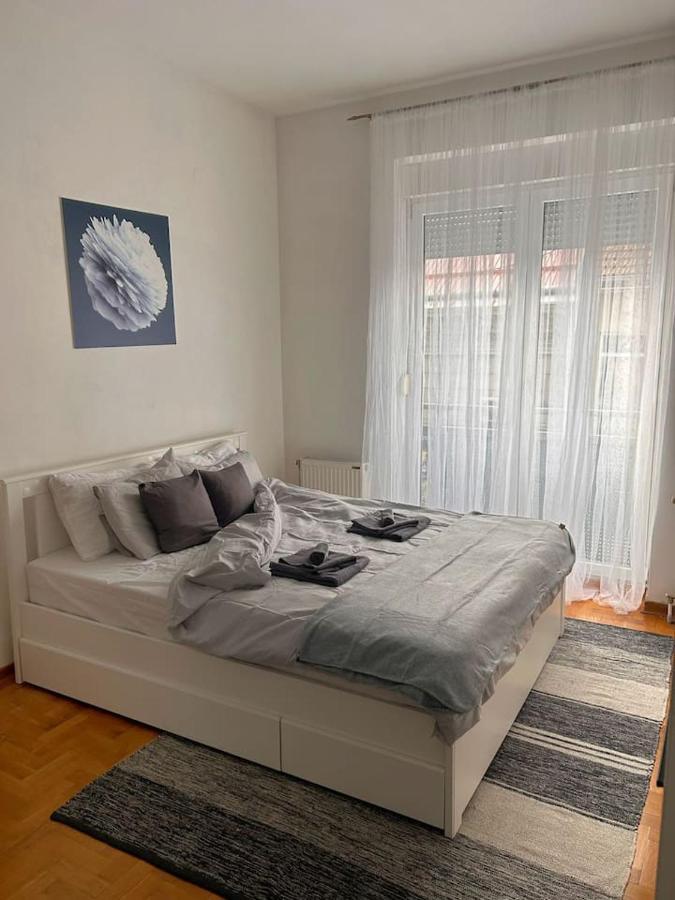 S11 Apartment โนวีซาด ภายนอก รูปภาพ