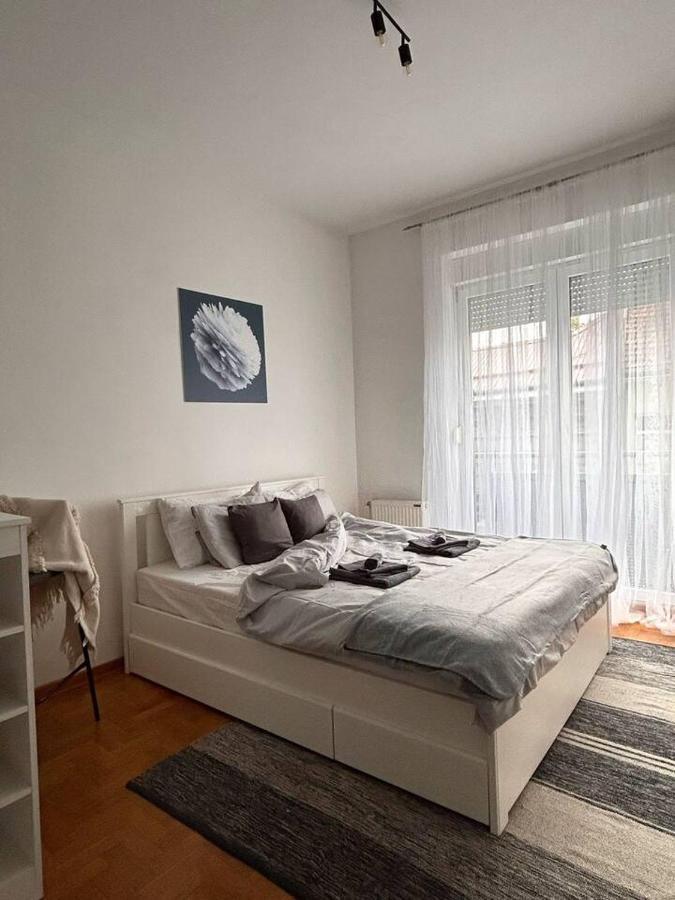 S11 Apartment โนวีซาด ภายนอก รูปภาพ